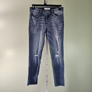 KanCan Mid Rise Skinny Jeans Cropped Raw Hem Distressed Size‎ 30 / 10 Light Wash